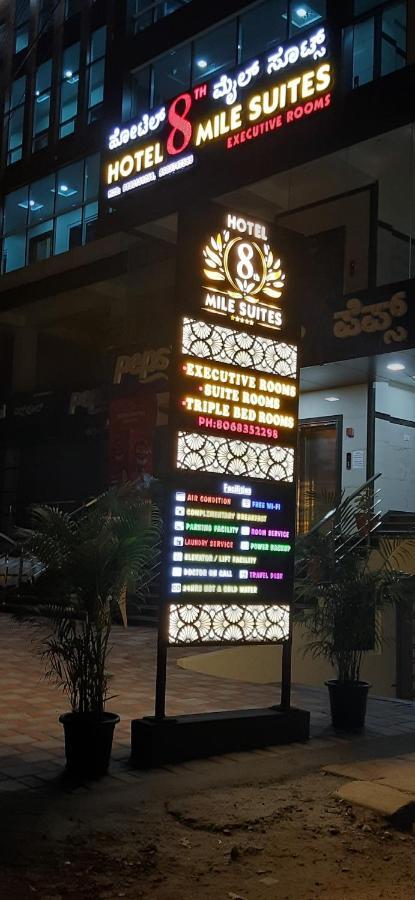 Hotel 8th Mile Suites Bangalore Exterior foto